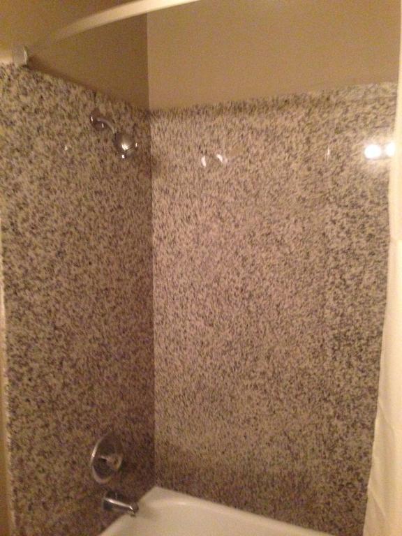 Motel Chestnut Tree Mall 205
